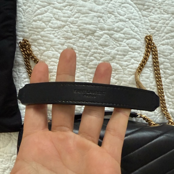 YSL Lou Lou Medium - Black and Gold - Picture 3 of 15